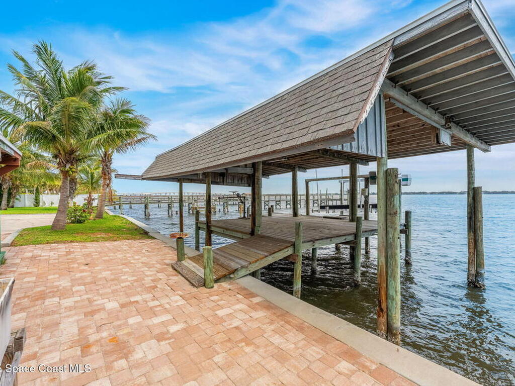 2016 N Indian River Drive, Cocoa, FL 32922