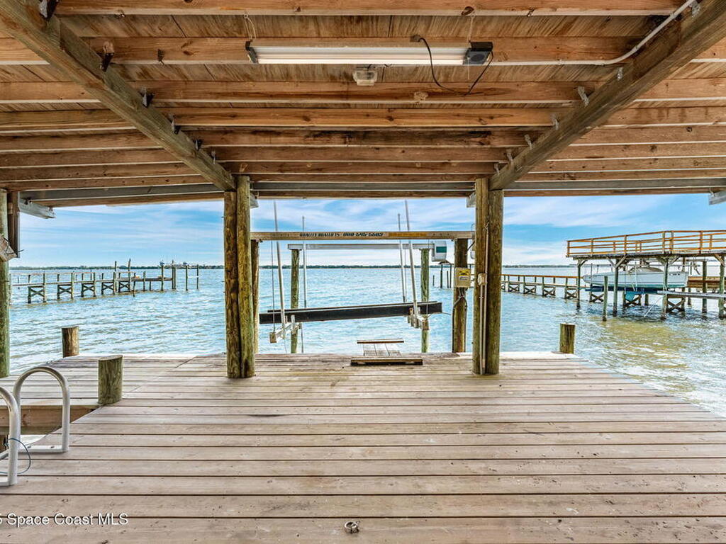 2016 N Indian River Drive, Cocoa, FL 32922