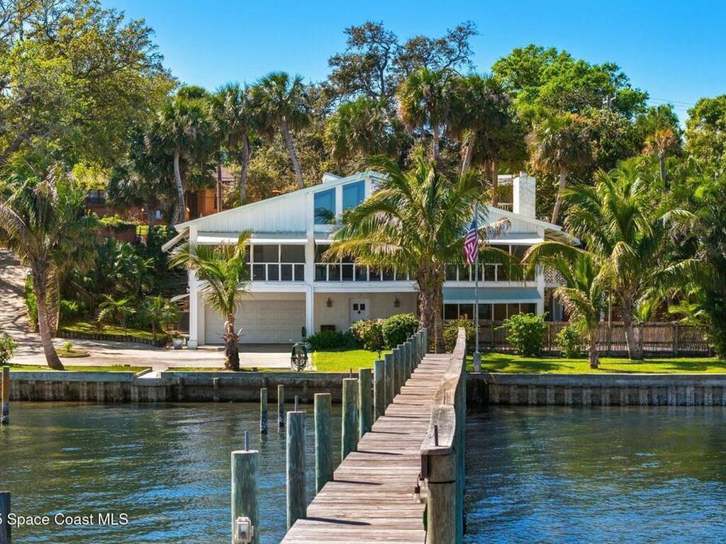 2016 N Indian River Drive, Cocoa, FL 32922