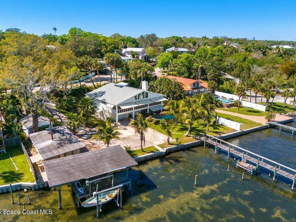 2016 N Indian River Drive, Cocoa, FL 32922
