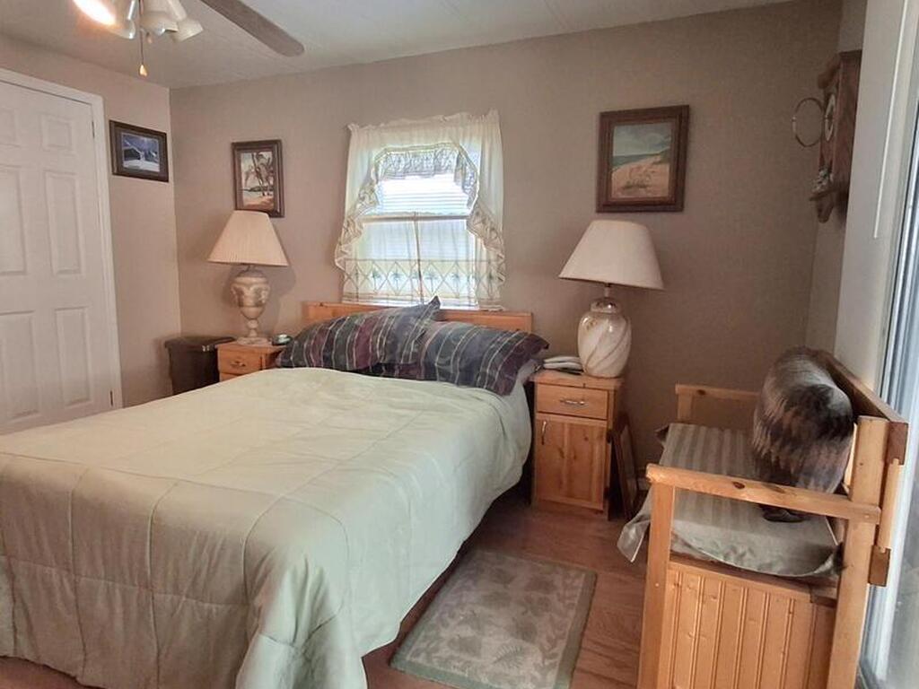 441 Egret Circle, Barefoot Bay, FL 32976