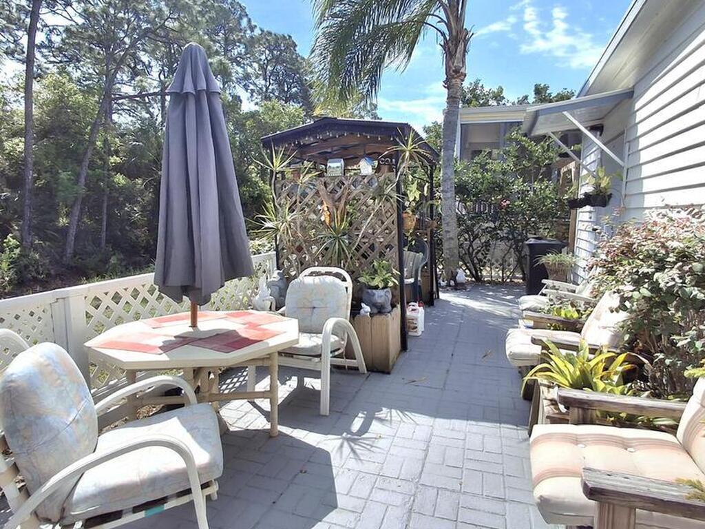441 Egret Circle, Barefoot Bay, FL 32976