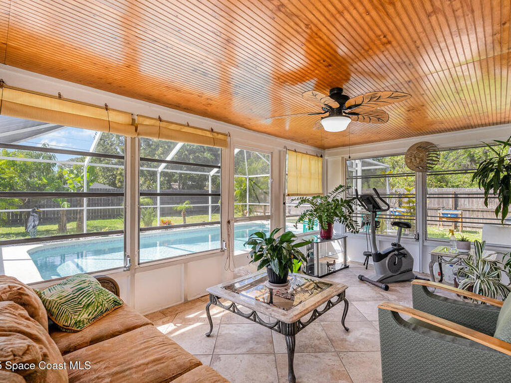 130 Chestnut Avenue, Palm Bay, FL 32907