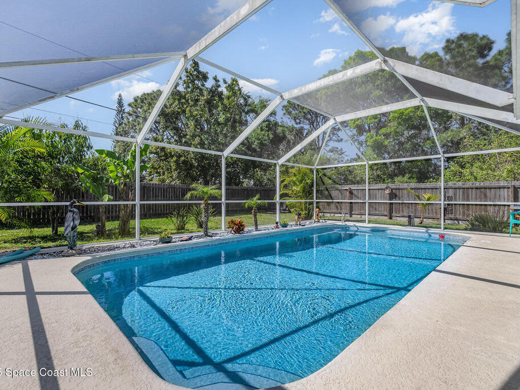 130 Chestnut Avenue, Palm Bay, FL 32907