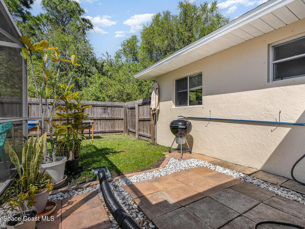 130 Chestnut Avenue, Palm Bay, FL 32907