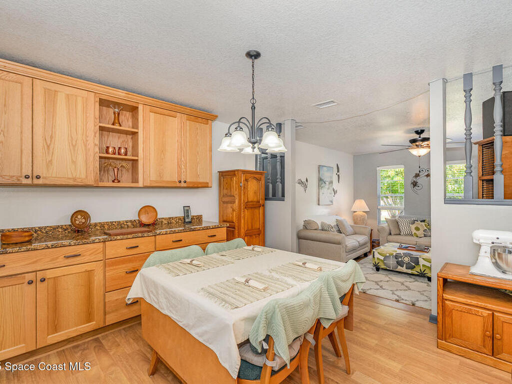 130 Chestnut Avenue, Palm Bay, FL 32907