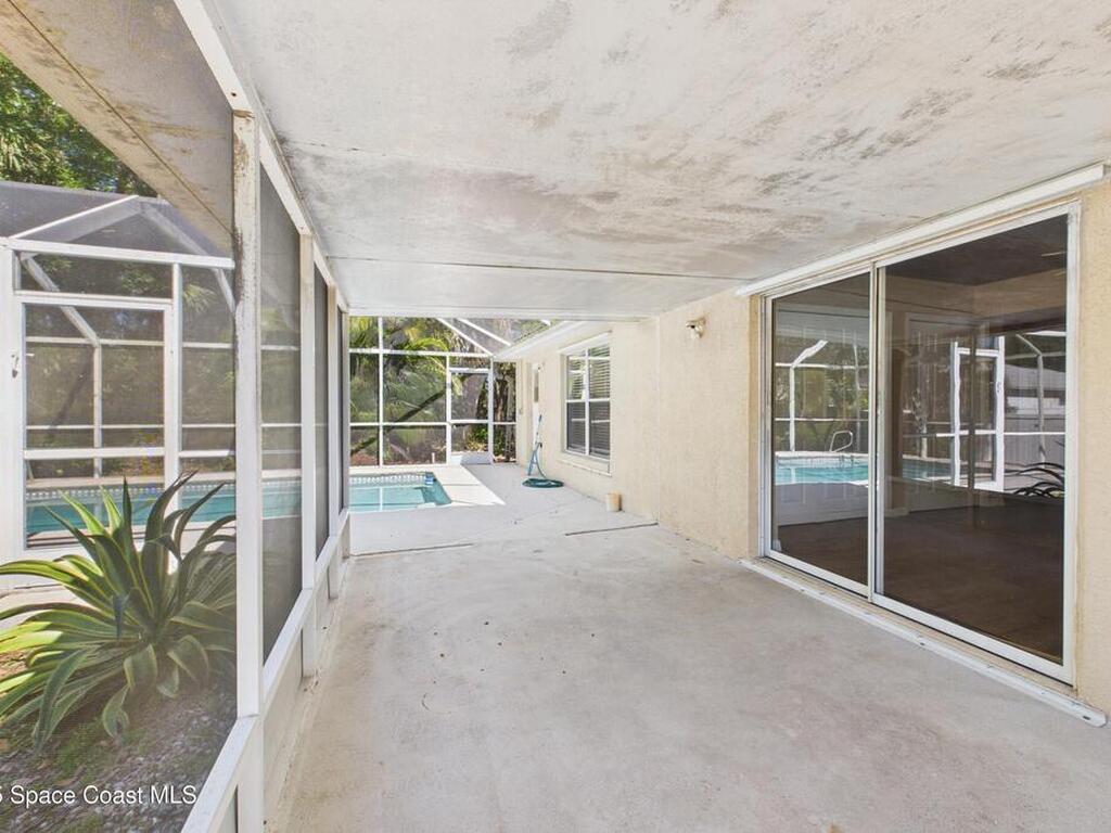1350 Eldron Boulevard, Palm Bay, FL 32909