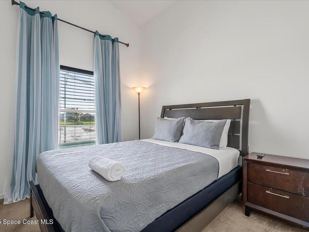 1055 Soaring Eagle Lane, Kissimmee, FL 34746