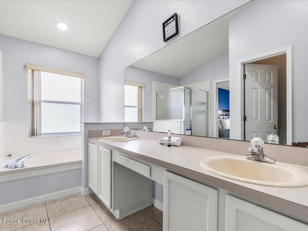 1055 Soaring Eagle Lane, Kissimmee, FL 34746