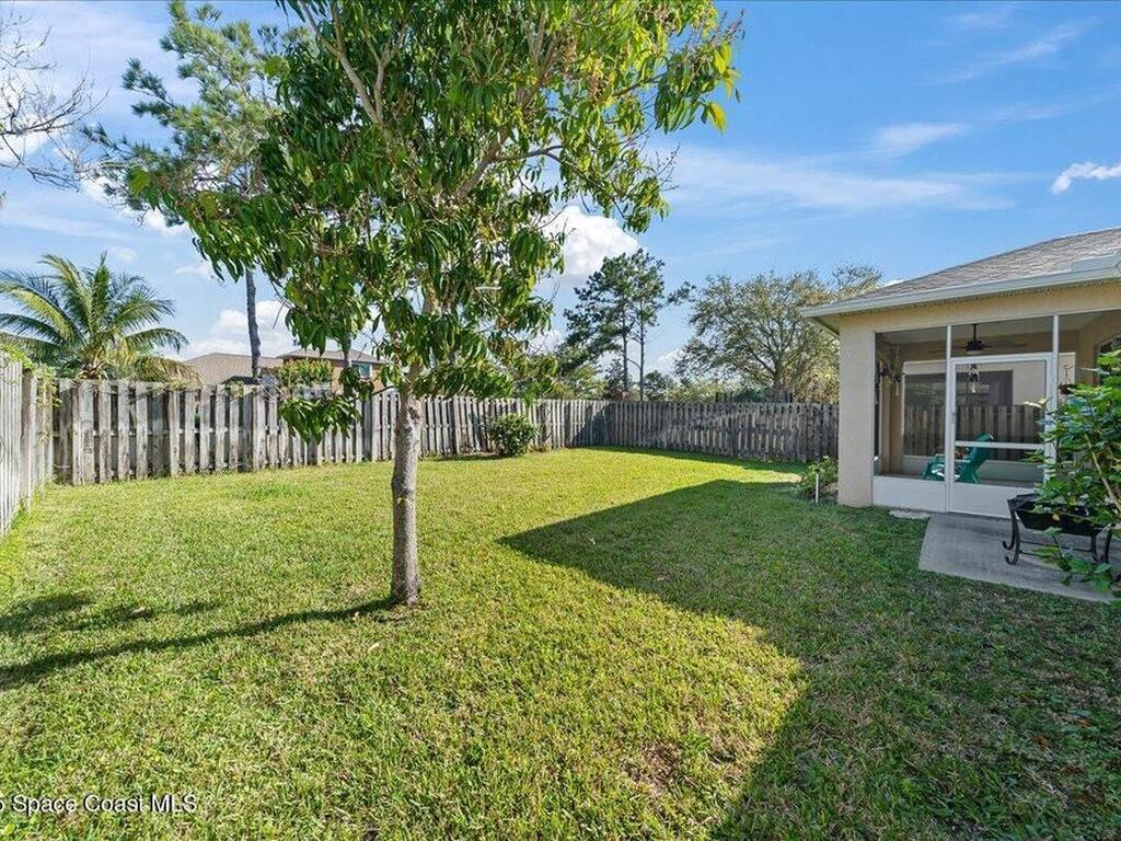 1588 Maeve Circle, Melbourne, FL 32904