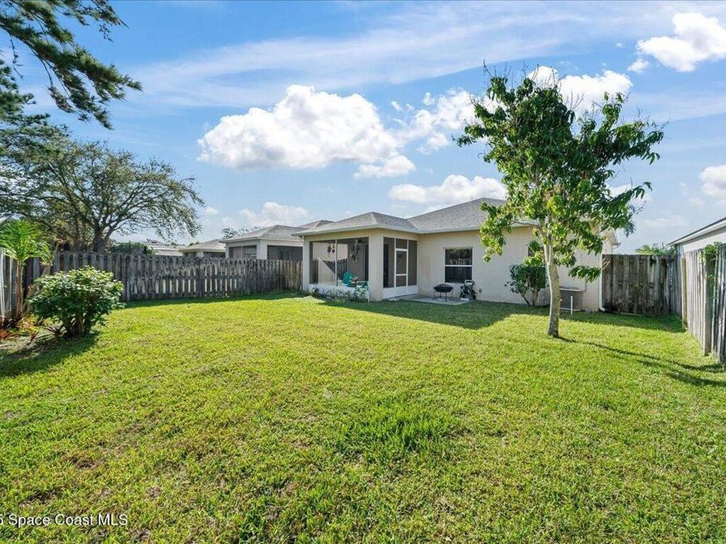 1588 Maeve Circle, Melbourne, FL 32904