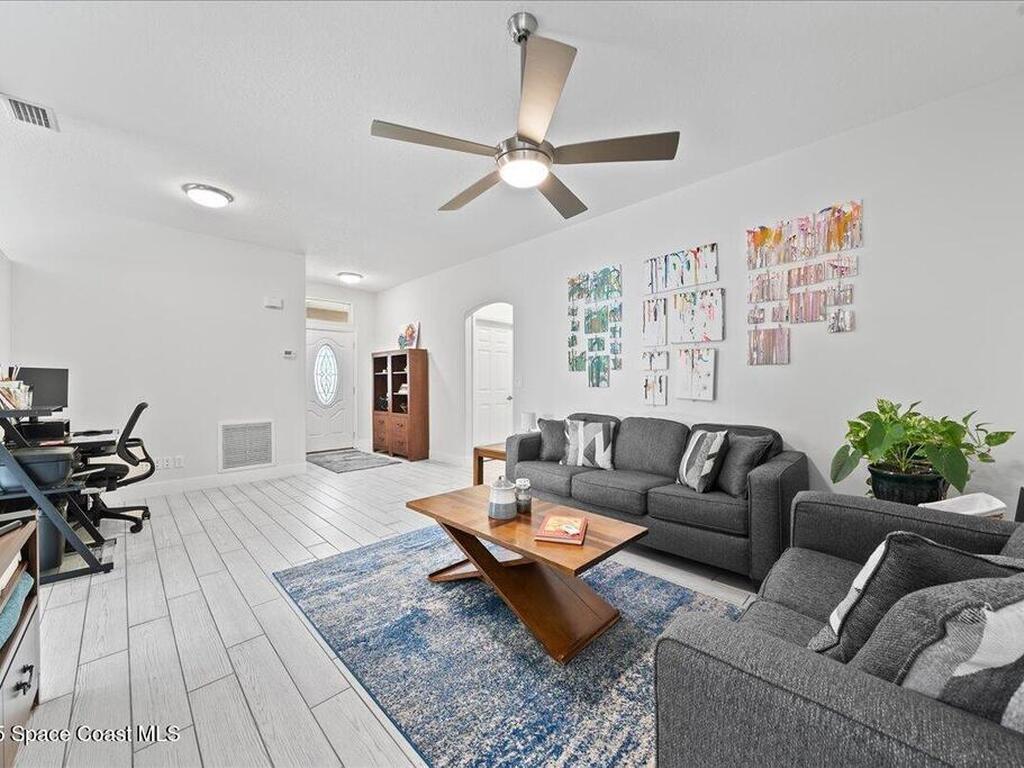 1588 Maeve Circle, Melbourne, FL 32904