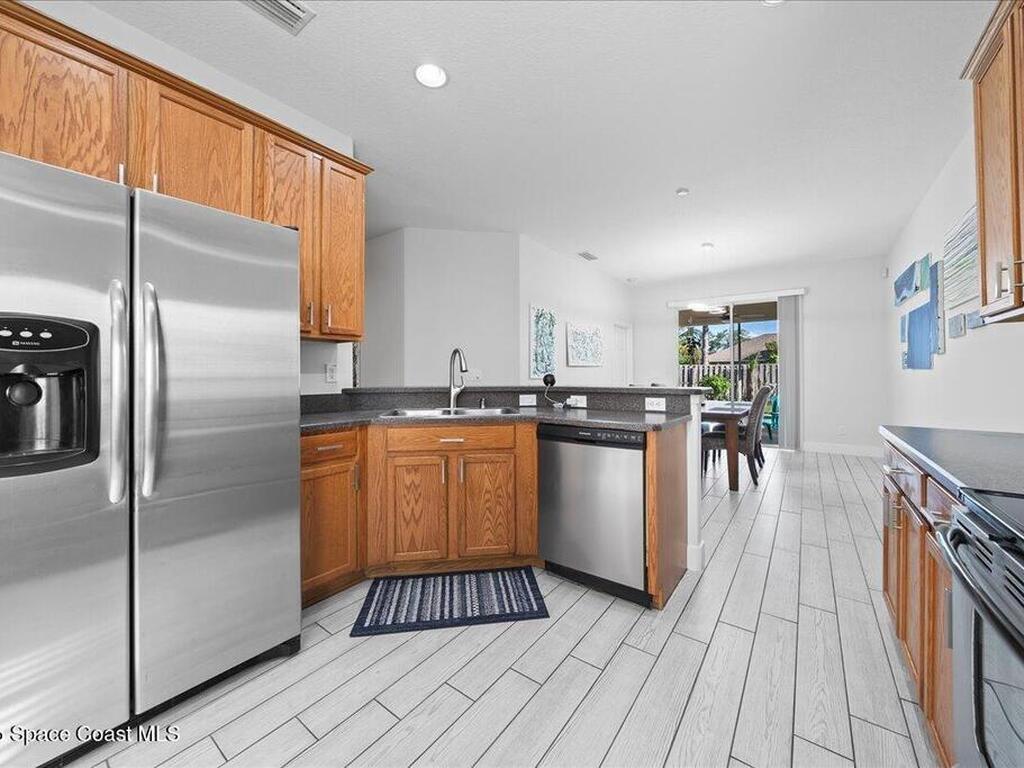 1588 Maeve Circle, Melbourne, FL 32904