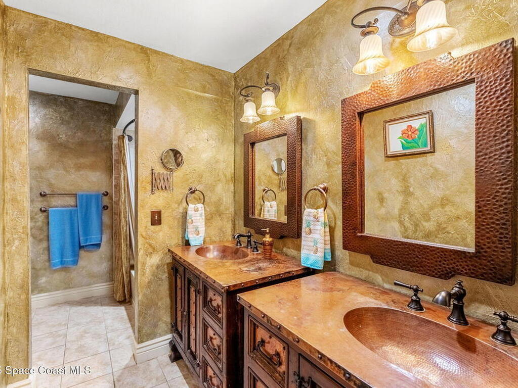 1924 Shore View Drive, Indialantic, FL 32903