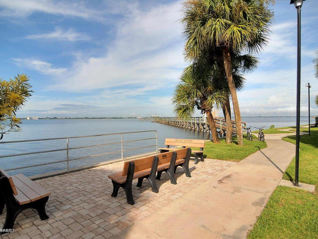 3245 Beach View Way, Melbourne Beach, FL 32951