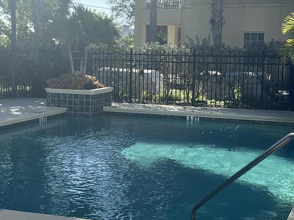 860 Vignoles Avenue, Palm Bay, FL 32905