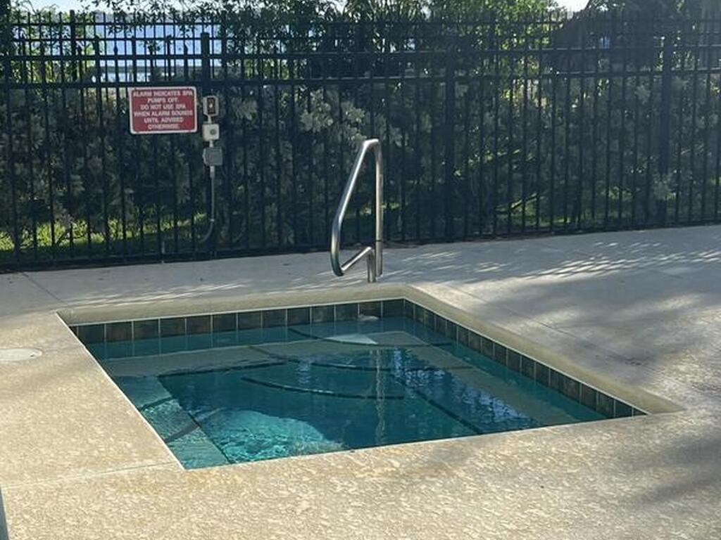 860 Vignoles Avenue, Palm Bay, FL 32905