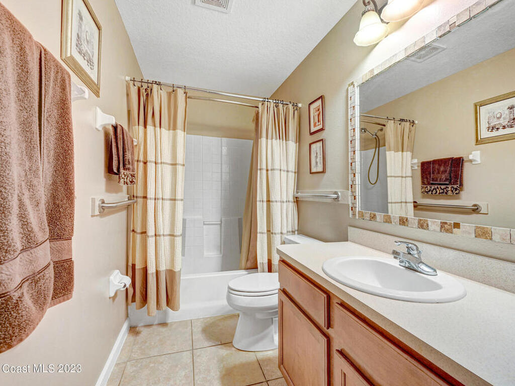 306 Abernathy Circle, Palm Bay, FL 32909