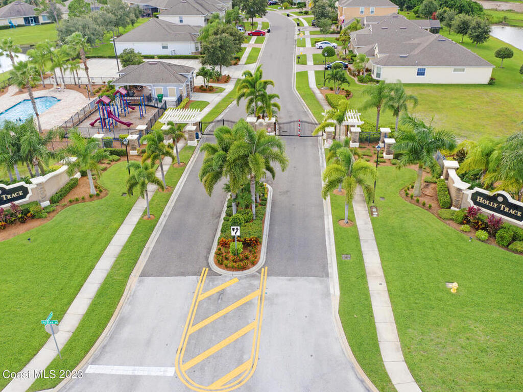 306 Abernathy Circle, Palm Bay, FL 32909