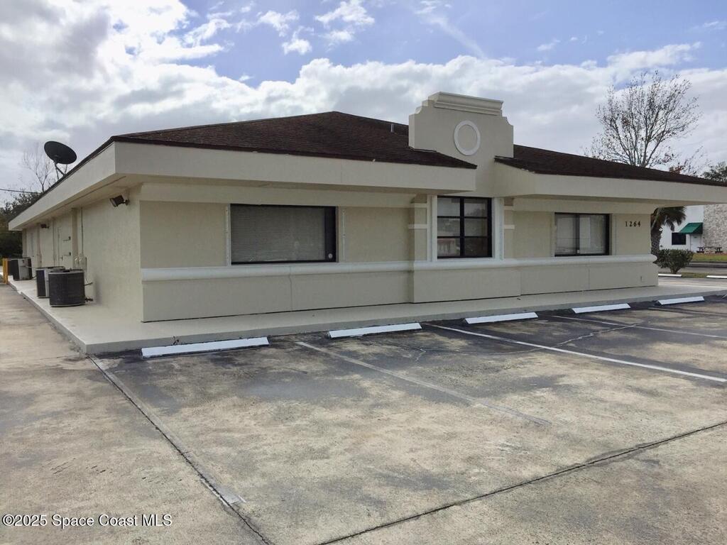 1264 Malabar Road, Palm Bay, FL 32907