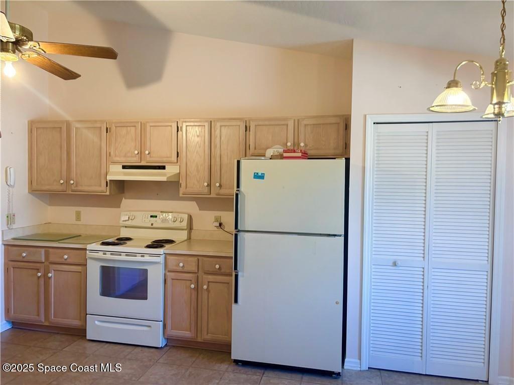 450 Memorial Avenue, Sebastian, FL 32958