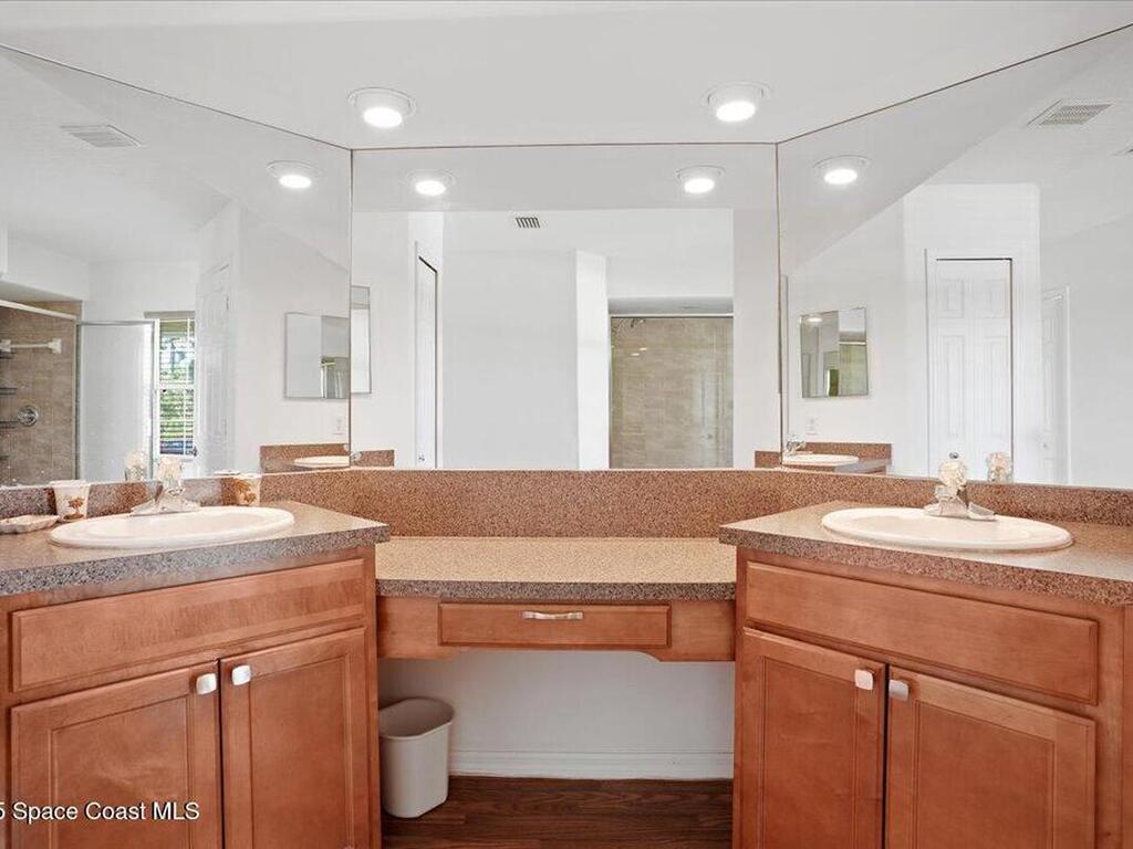 1135 17th Lane, Vero Beach, FL 32962