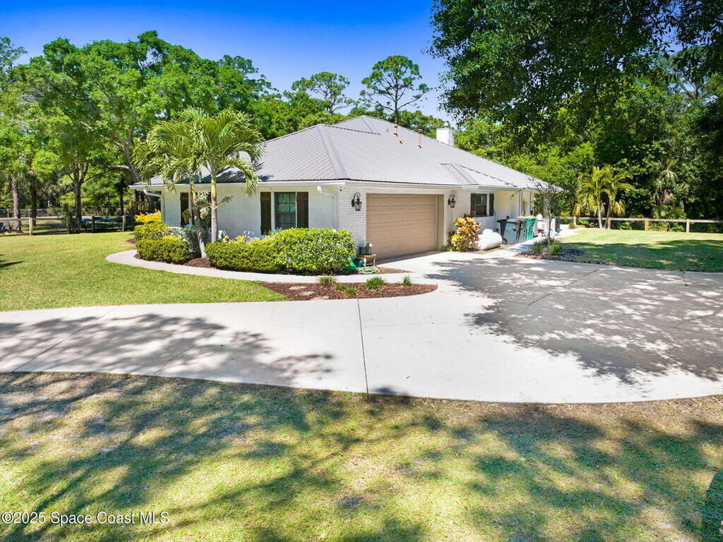 4660 Whipple Hollow Road, Melbourne, FL 32934