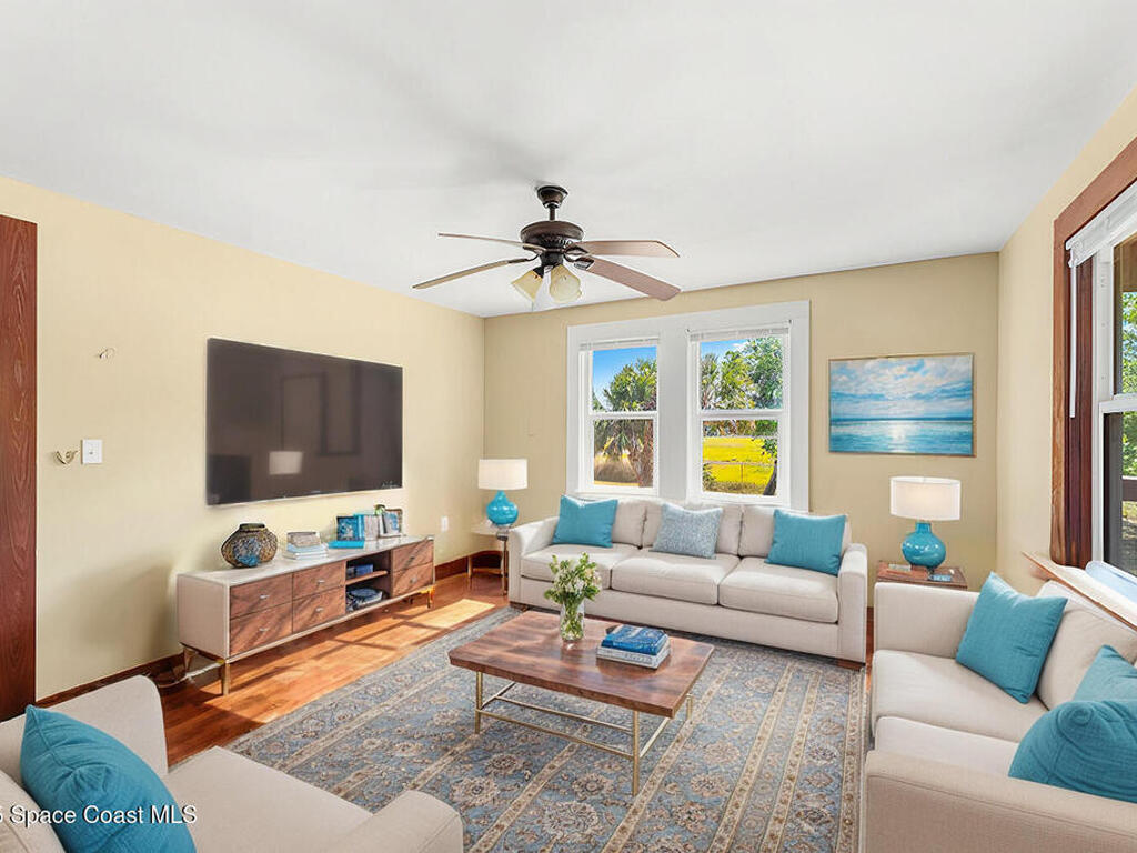 1605 N Tropical Trail, Merritt Island, FL 32953