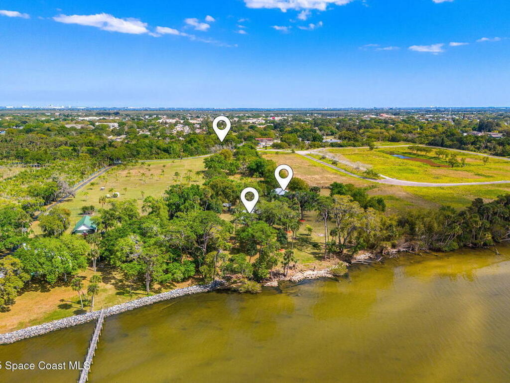 1605 N Tropical Trail, Merritt Island, FL 32953