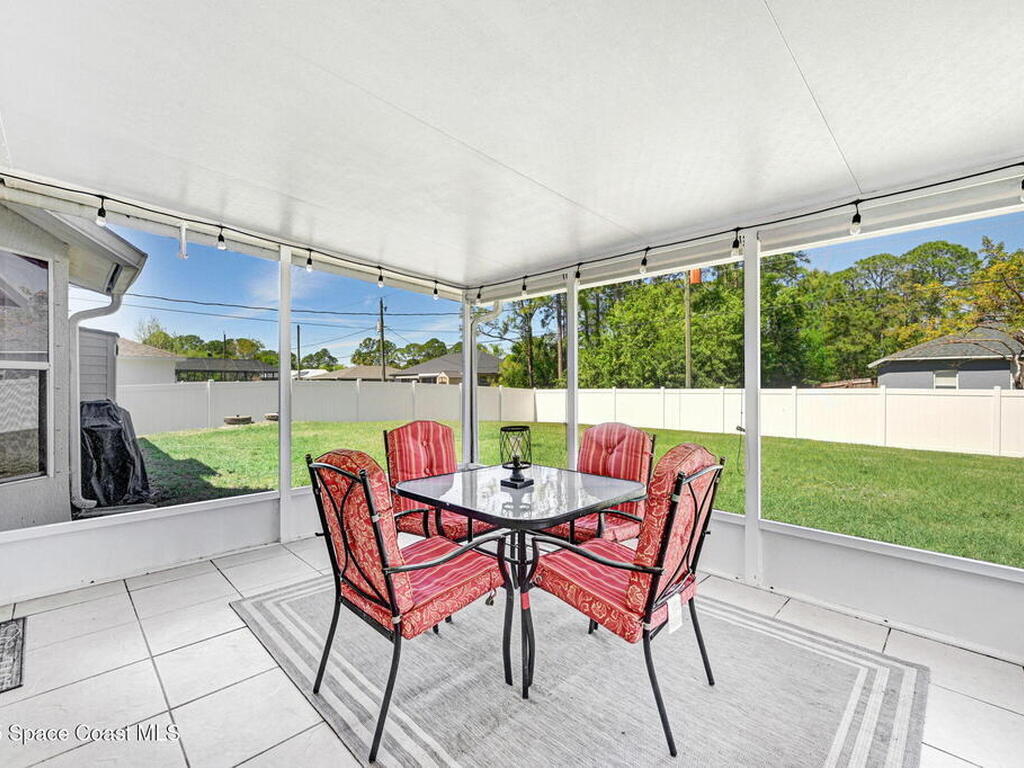1199 Weldon Street, Palm Bay, FL 32909