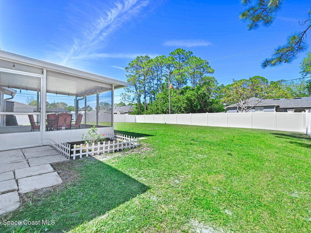 1199 Weldon Street, Palm Bay, FL 32909