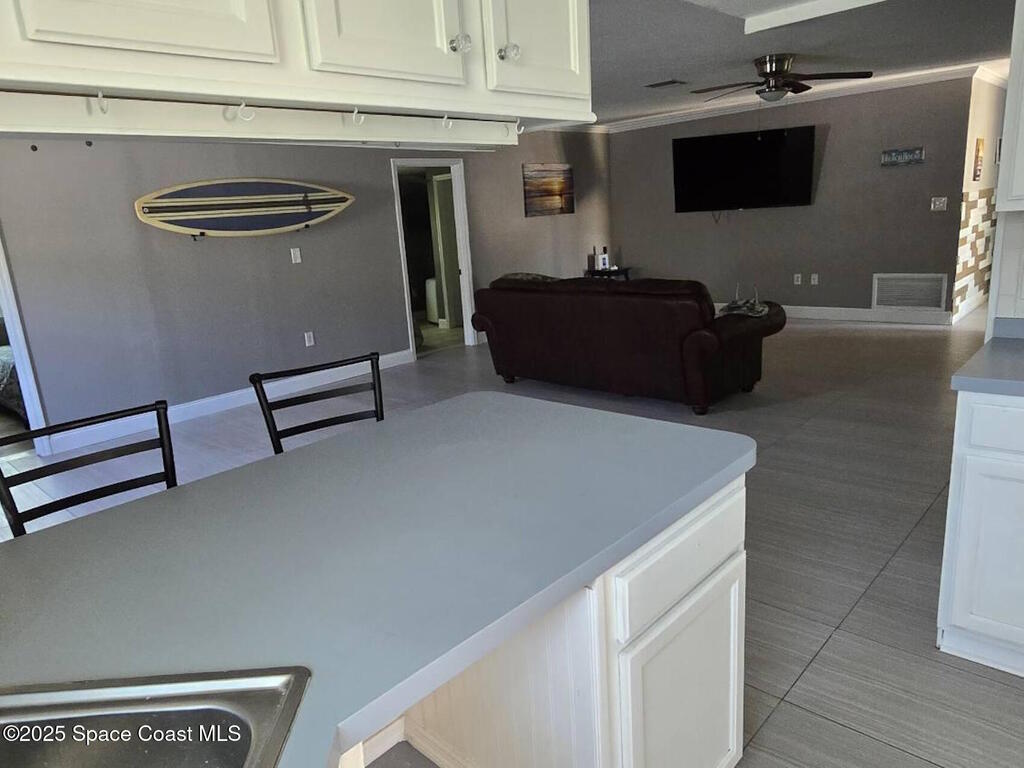 333 W Osceola Lane, Cocoa Beach, FL 32931