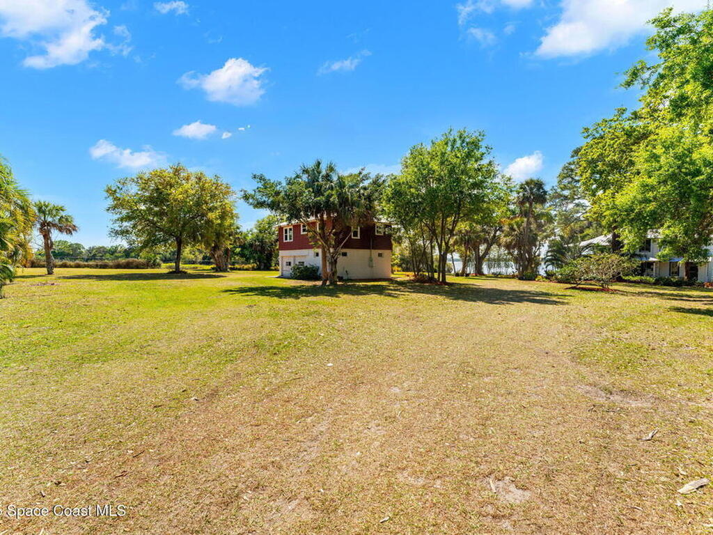 1605 N Tropical Trail, Merritt Island, FL 32953