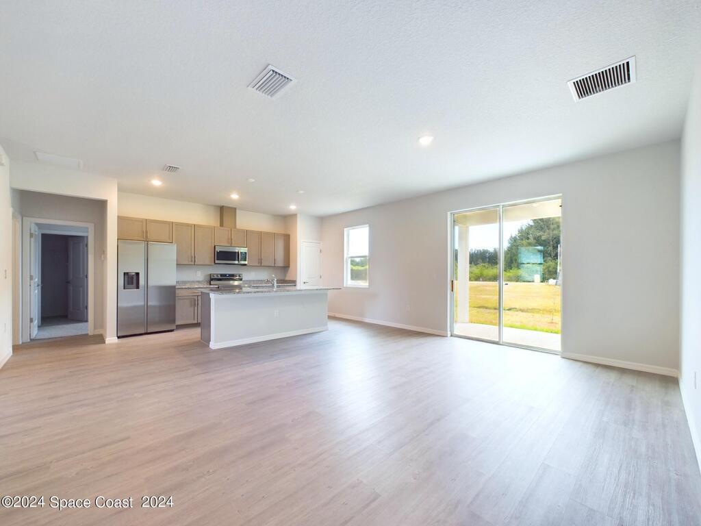 661 Akola Terrace, Palm Bay, FL 32908