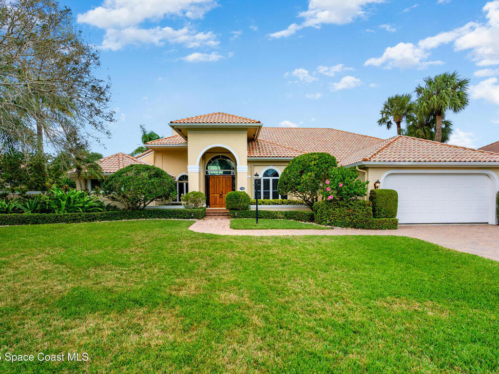 1700 Paseo Del Lago Lane, Vero Beach, FL 32967