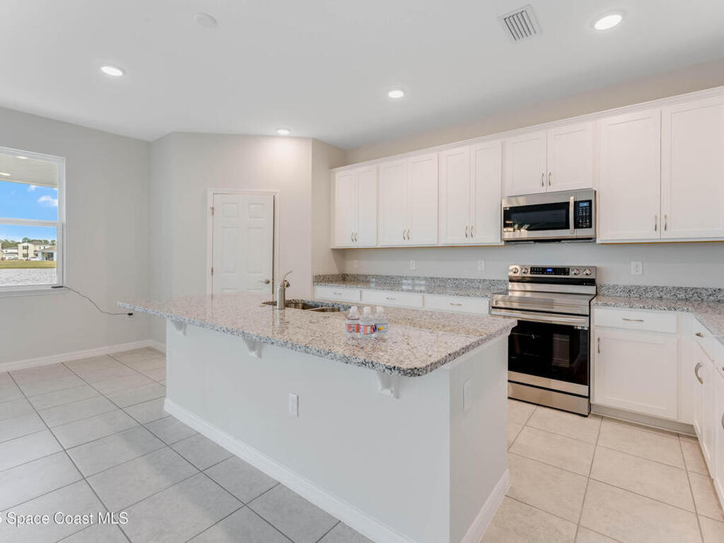 3230 Viridian Circle, Melbourne, FL 32904