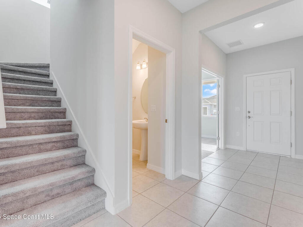 3230 Viridian Circle, Melbourne, FL 32904