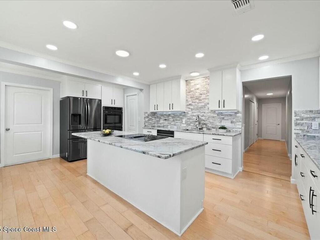 3092 Rio Baya, Indialantic, FL 32903