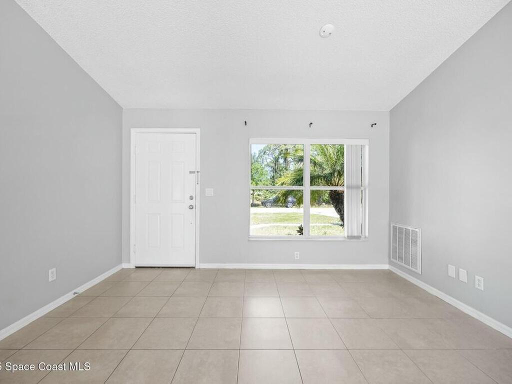 160 Whirl Street, Palm Bay, FL 32908