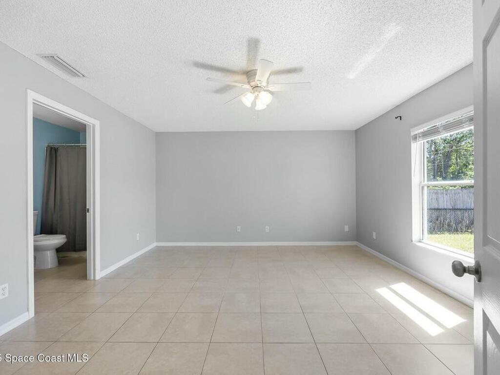 160 Whirl Street, Palm Bay, FL 32908
