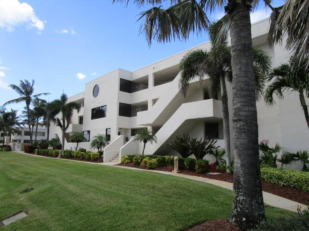 2101 Atlantic Street, Melbourne Beach, FL 32951