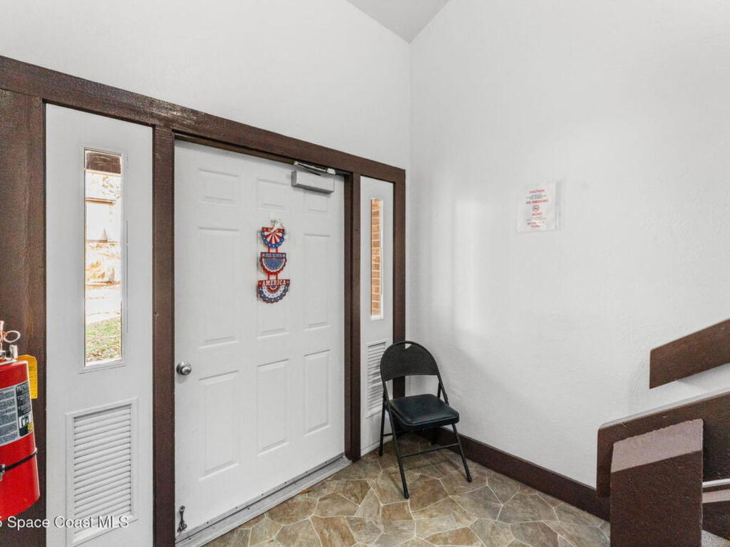 9002 Manchester Lane, Melbourne, FL 32904