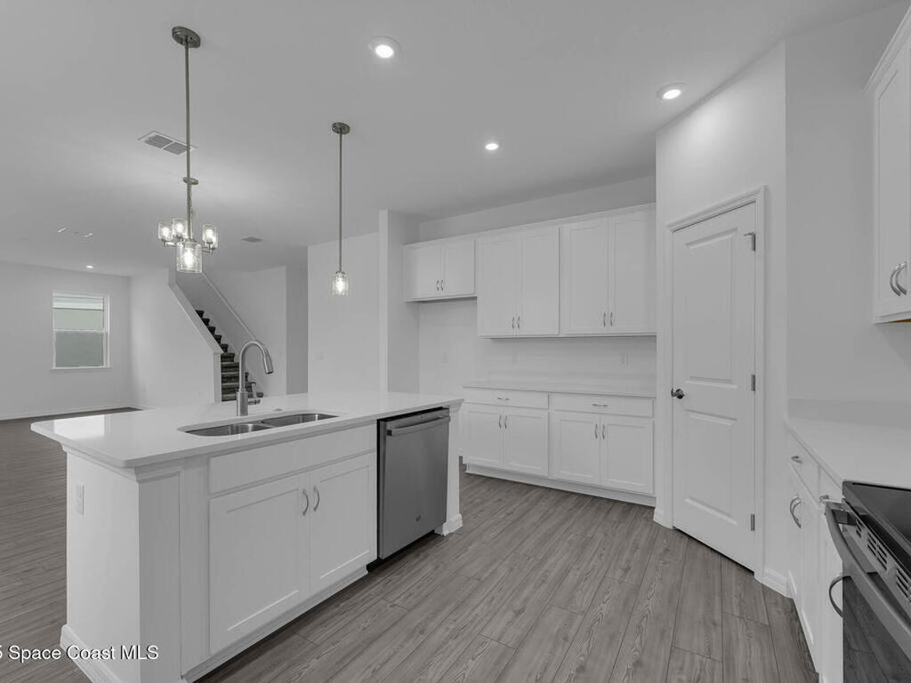 3155 Viridian Circle, Melbourne, FL 32904