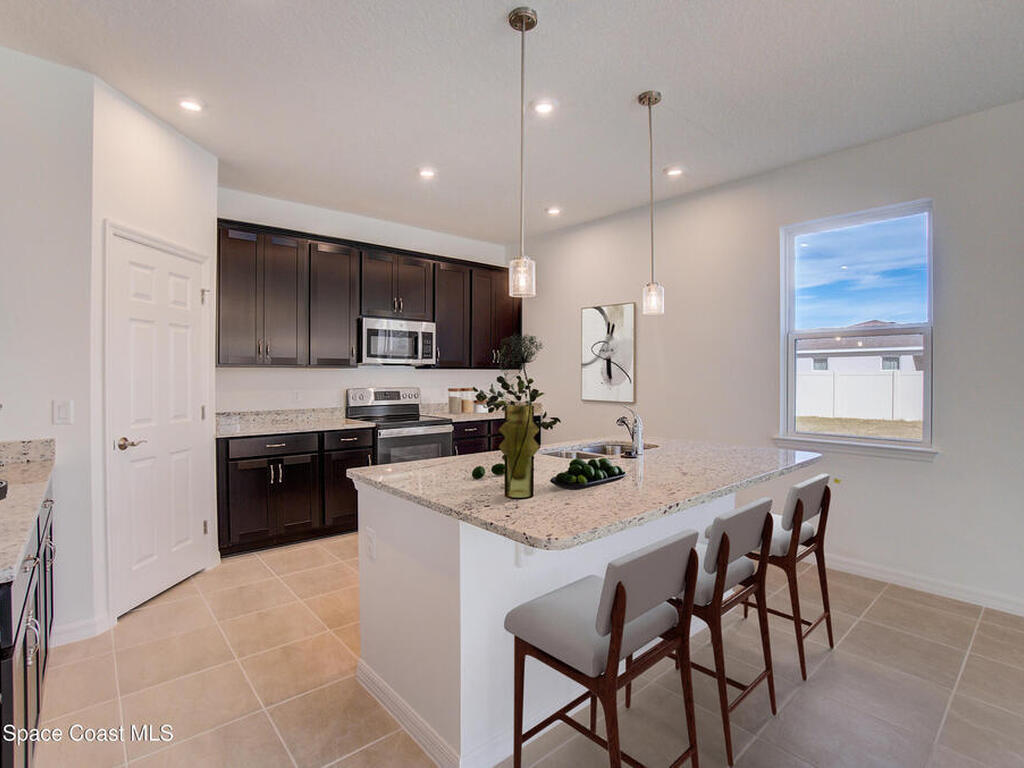 3155 Viridian Circle, Melbourne, FL 32904