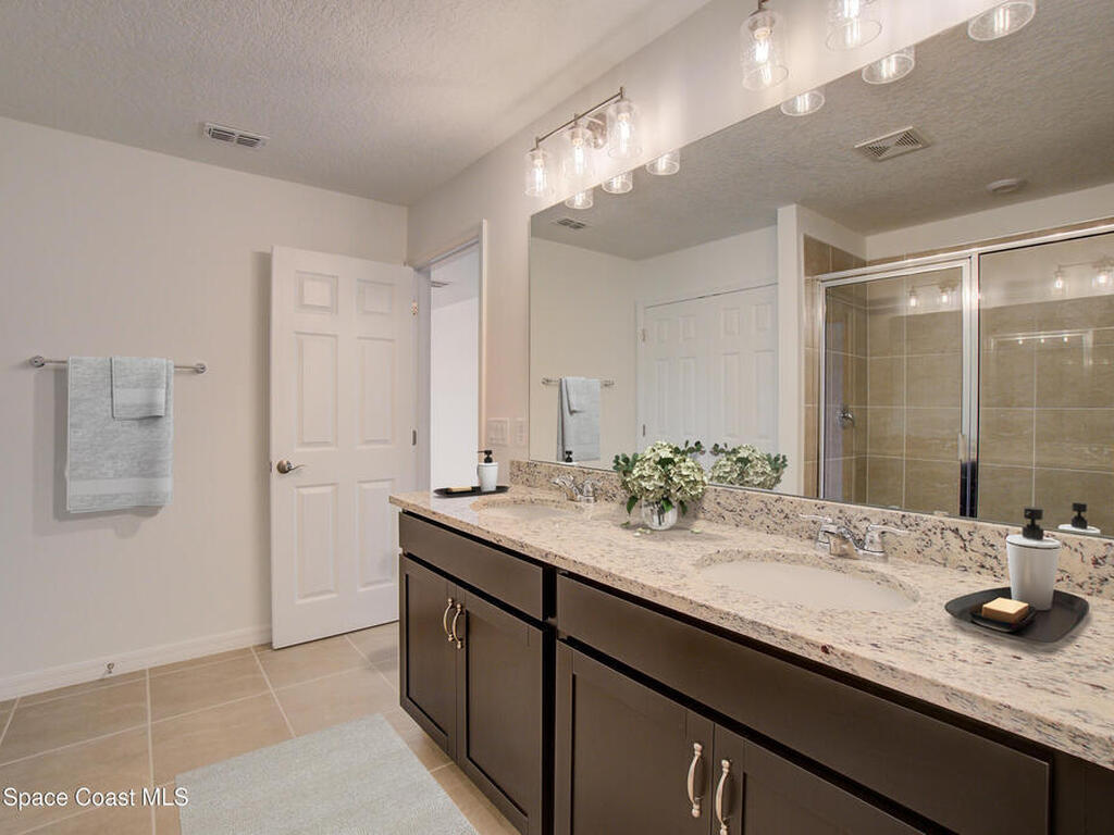 3155 Viridian Circle, Melbourne, FL 32904