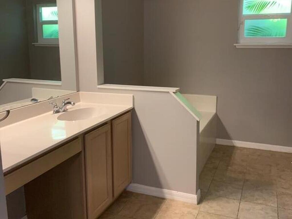3488 Ashwood Court, Melbourne, FL 32934