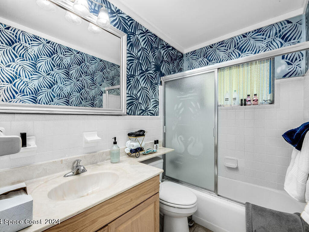 10 Harbor Circle, Cocoa Beach, FL 32931