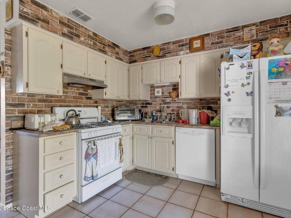 2979 Matthew Drive, Rockledge, FL 32955