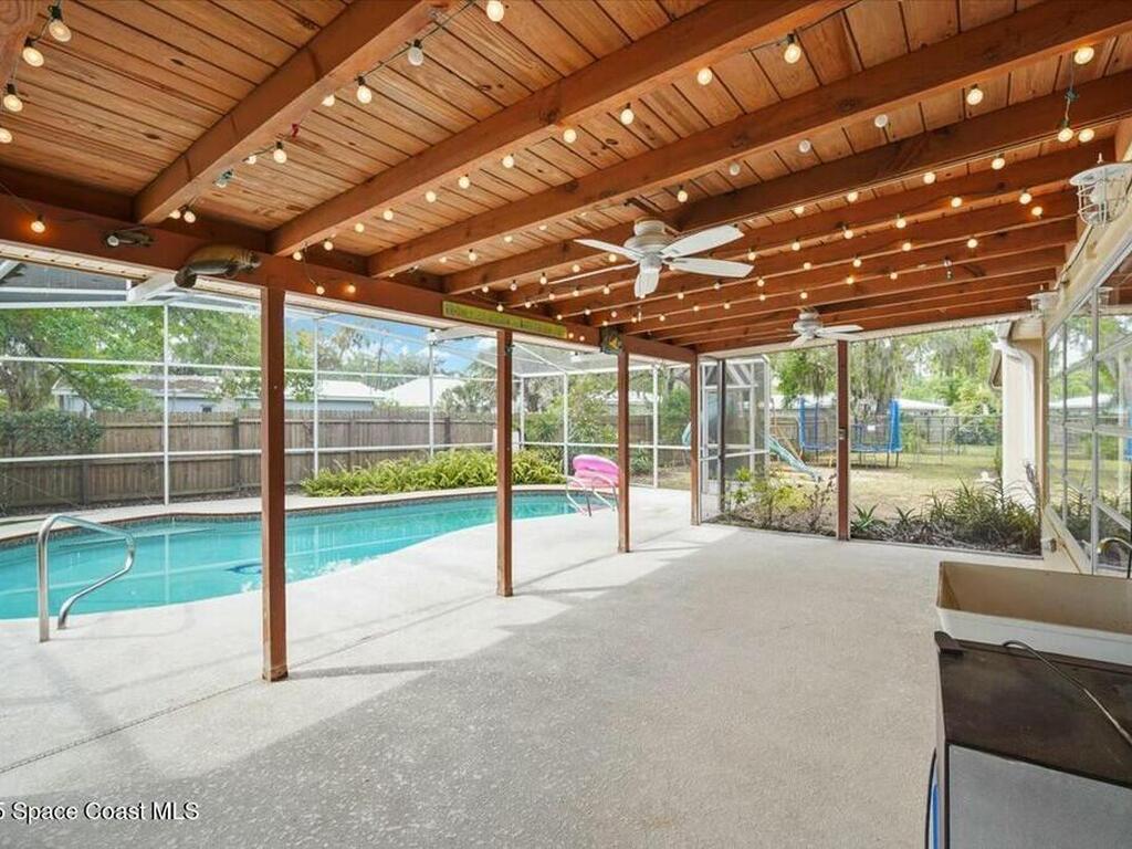 304 Meadowwood Lane, Melbourne, FL 32904