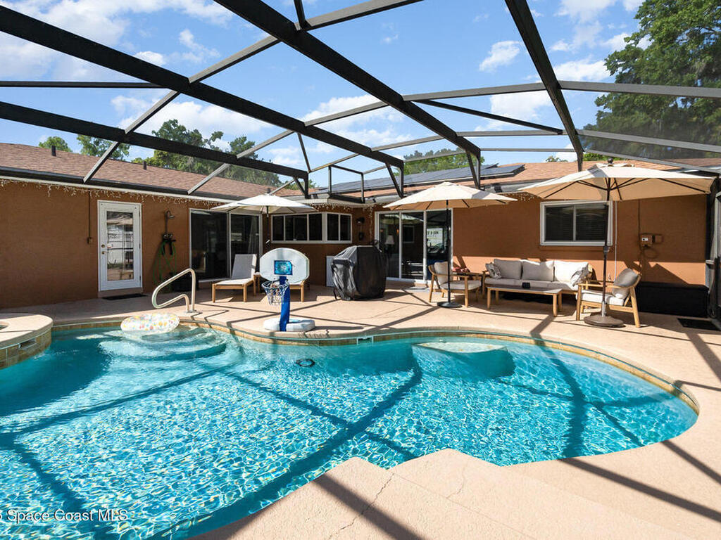 690 S Lakemont Avenue, Winter Park, FL 32792